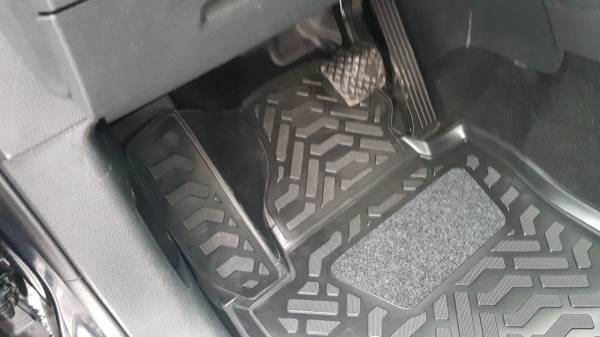 Коврики в салон Volkswagen Caddy 4 (2015-н.в.) с бортиком