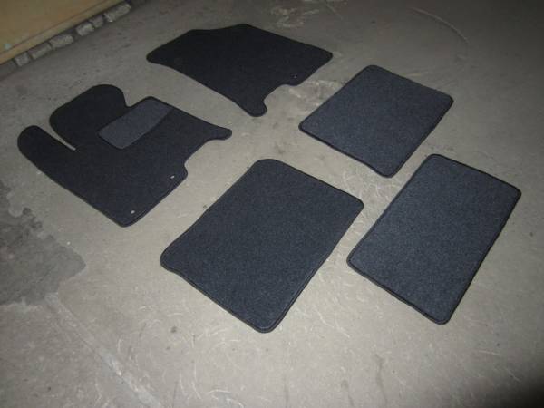 Велюровые коврики в салон Hyundai i40 (Хендай Ай40)