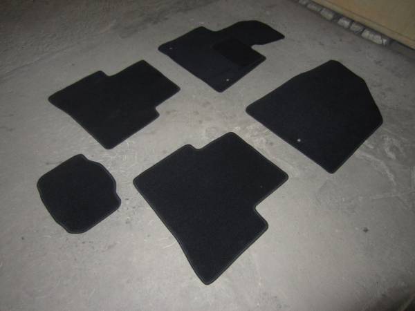 Велюровые коврики в салон Hyundai Santa Fe 3(Хендай Санта Фе 3)
