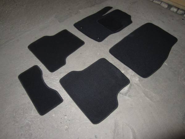 Велюровые коврики в салон Ford Focus 3 (Форд Фокус 3) Ковролин LUX черный