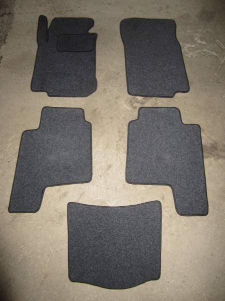 Велюровые коврики в салон Mitsubishi Pajero 2 (Митсубиси Паджеро 2) (5 дверей)