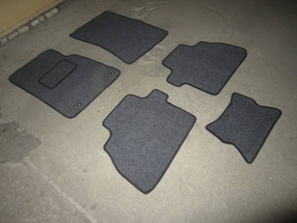 Велюровые коврики в салон Toyota Sequoia II (Тойота Секвоя 2) Ковролин LUX